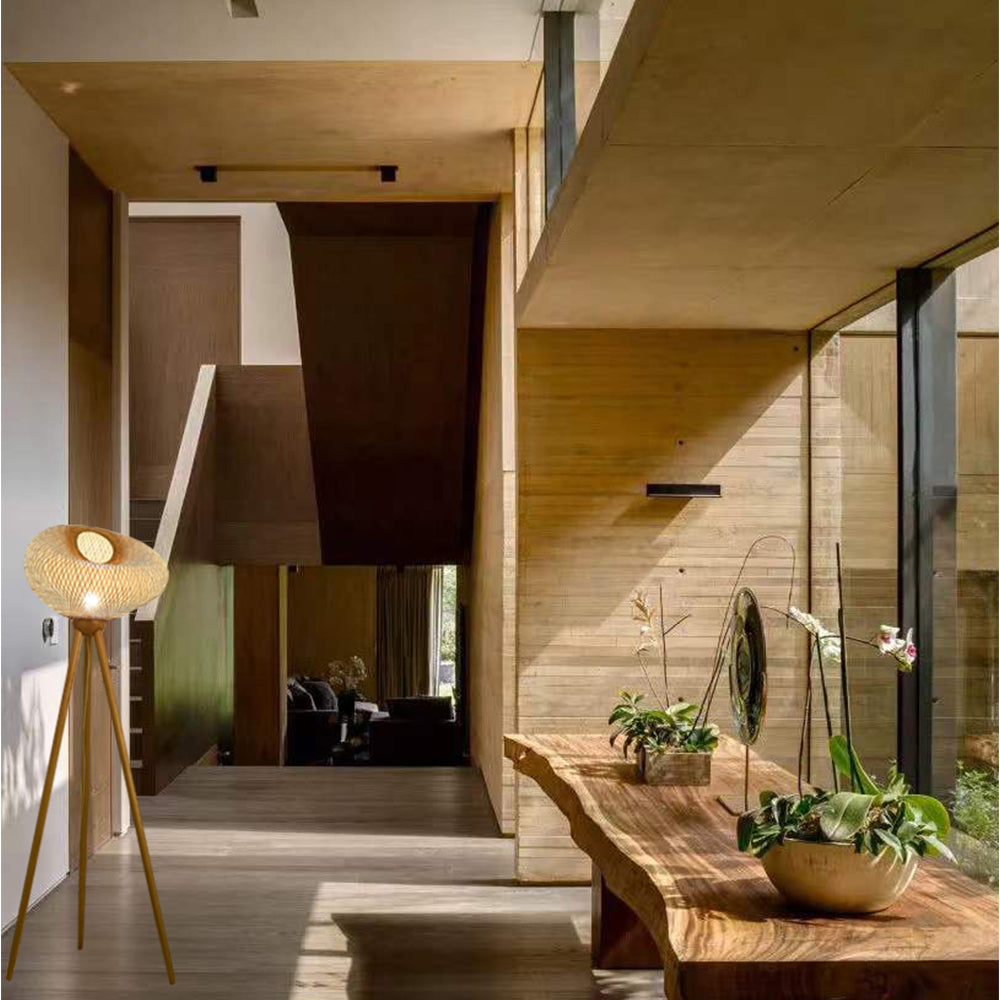 Floor lamp