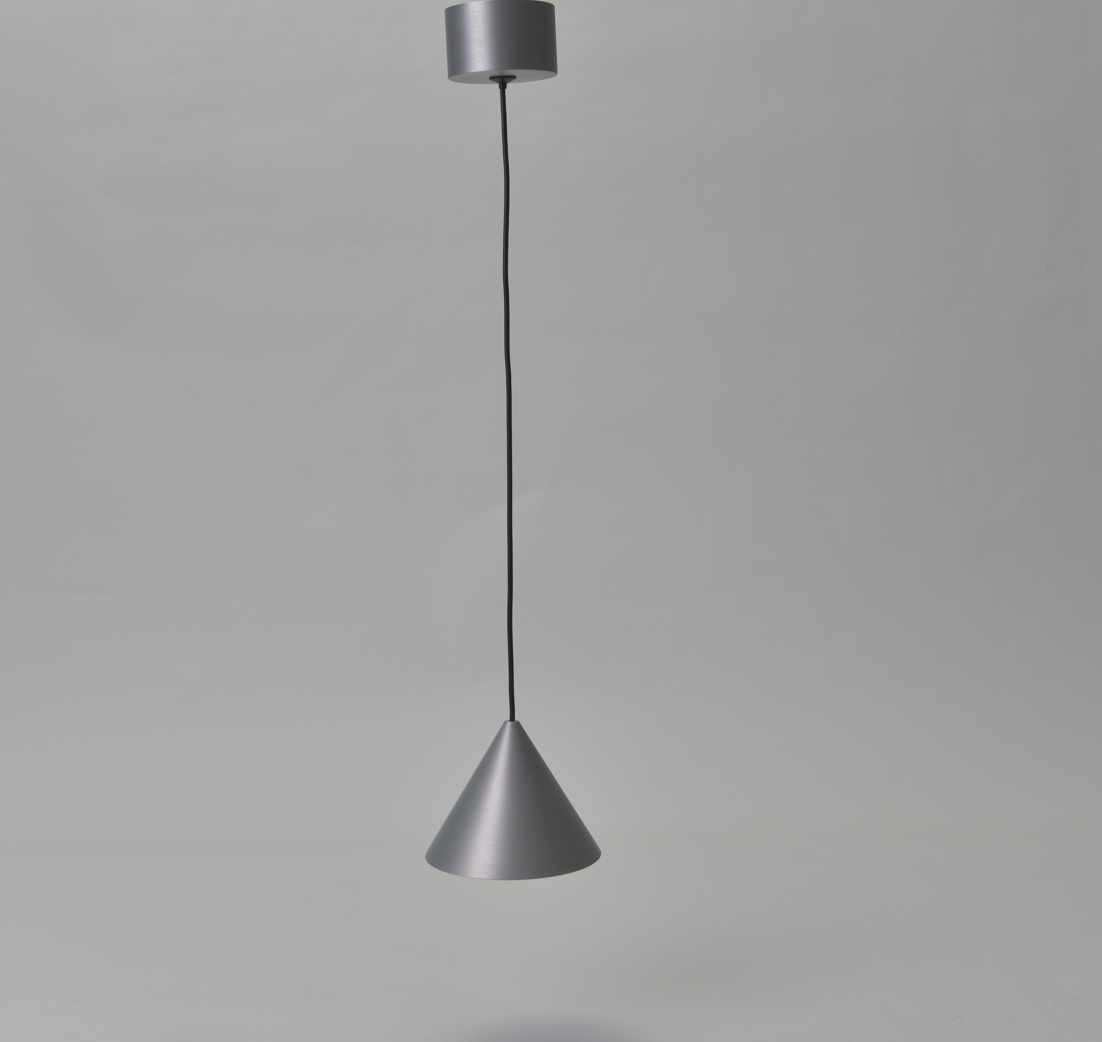 Minimalist Conical Metal Pendant Light Adjustable Hanging Lamp Modern Pendant Lighting for Kitchen Island Bar Counter Bedroom Bedside