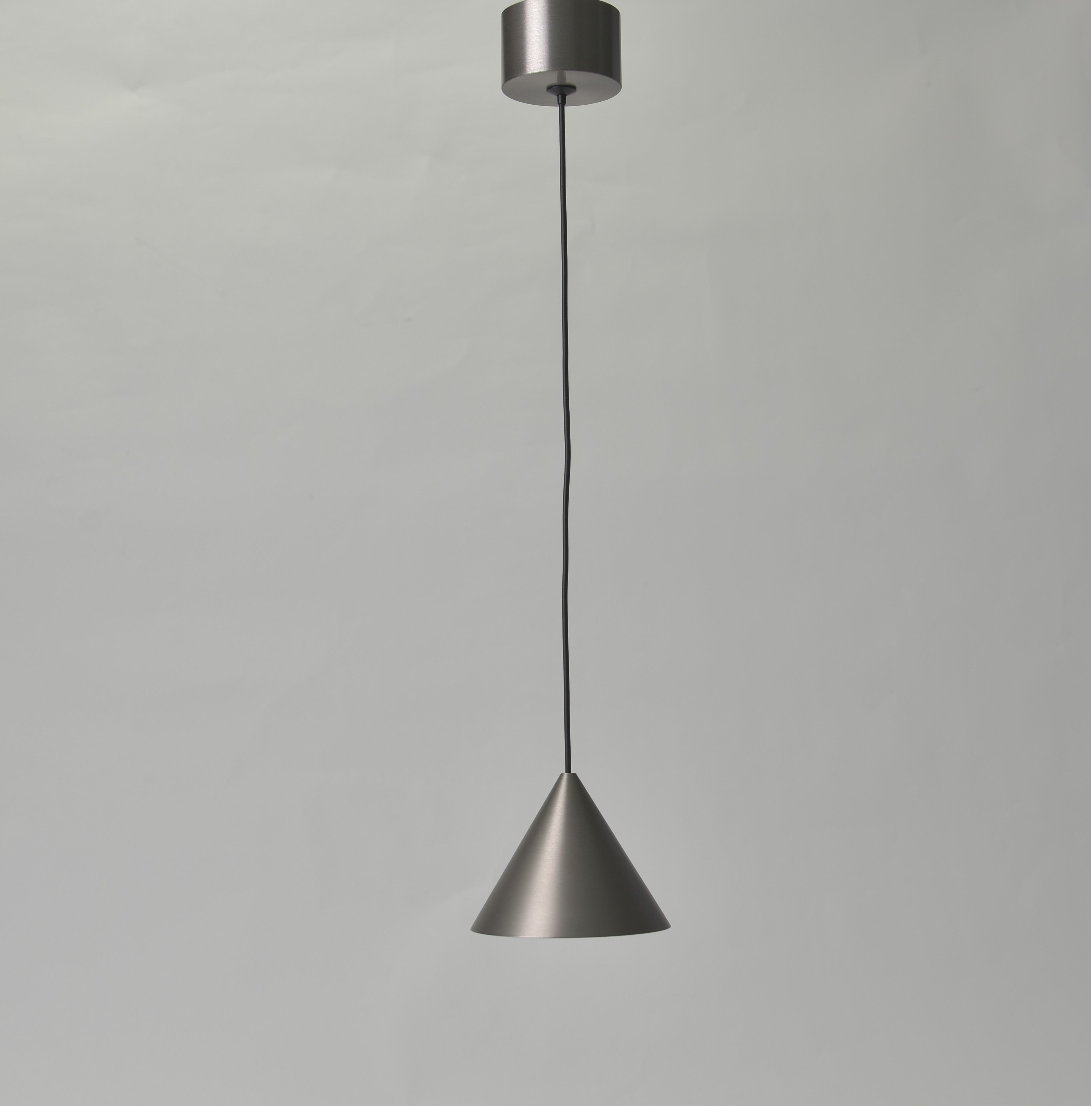 Minimalist Conical Metal Pendant Light Adjustable Hanging Lamp Modern Pendant Lighting for Kitchen Island Bar Counter Bedroom Bedside
